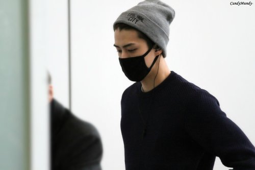 Sex sehunix:  141204 | Airport (Hong Kong to pictures