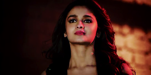infinitebollywood:   screencaps: humpty sharma ki dulhania
