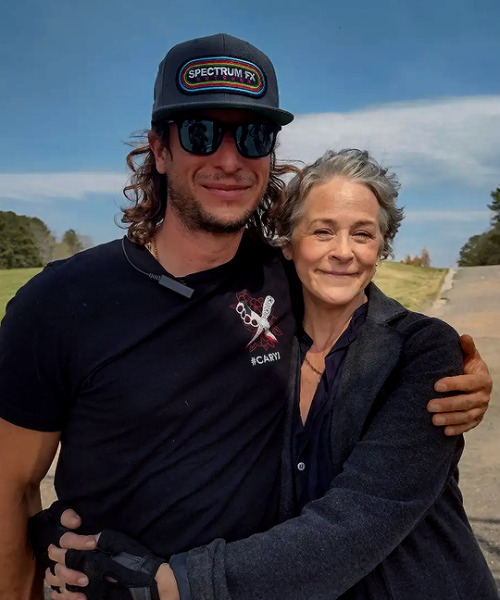 reedusmcbridedaily: sustainablechris: Melissa is one of the sweetest, kindest and funniest actors I’