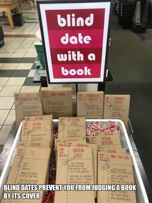 daydreaming-of-puppies: blackfiretazz: decembersoul: Libraries with a sense of humour. I fucking lov