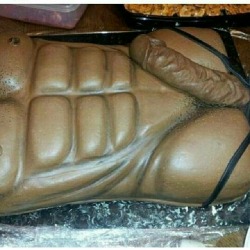 blackstripperworshippers:  Looks like im gone be eating dick for my bday 😃  I want a cake like this