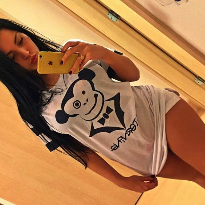 shesobaad:  @claudiaalende
