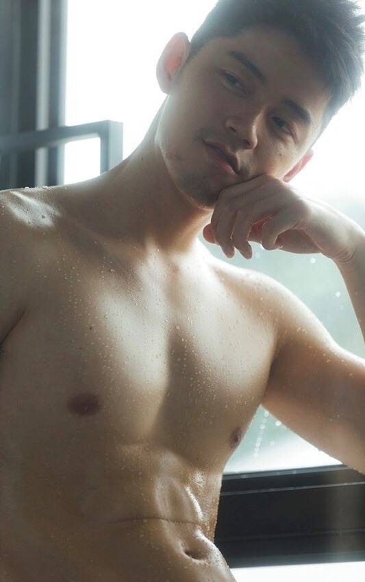 dean-asianhunks:   Deanhunk’s        09/08/18  