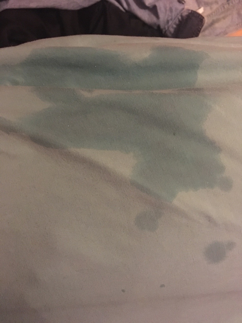 omorashisecret:  Oops! Guess I hadn’t finished! Didn’t realise I had leaked while