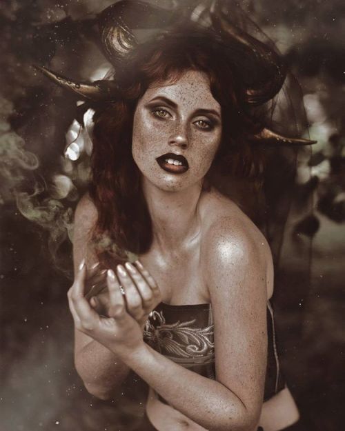 Model: @freeckles__  Mua: @catmeleon_studio  Top: @gosiamotas  Horns:  #littlepan #faun #pan #model 