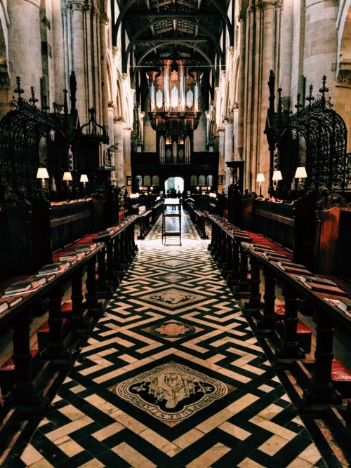 ephemeral-flare:Christ Church, Oxford, England.