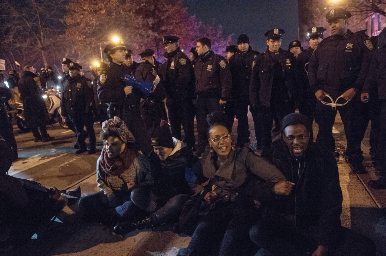 the-gasoline-station:  Justice for #EricGarner Night n°2 Pictures and Informations: