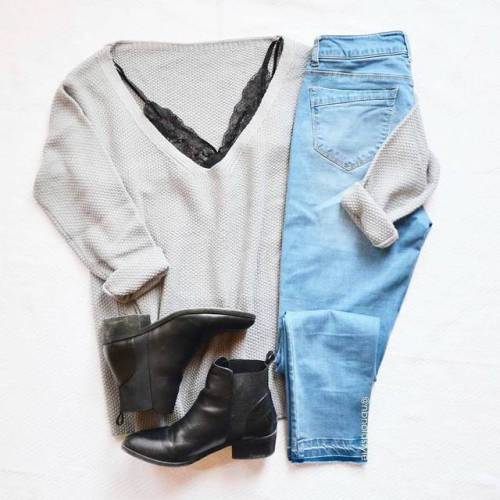 rosegalfashion: Essentials! #ottd pict by @nbholastyle free shipping worldwide#rosegal.com