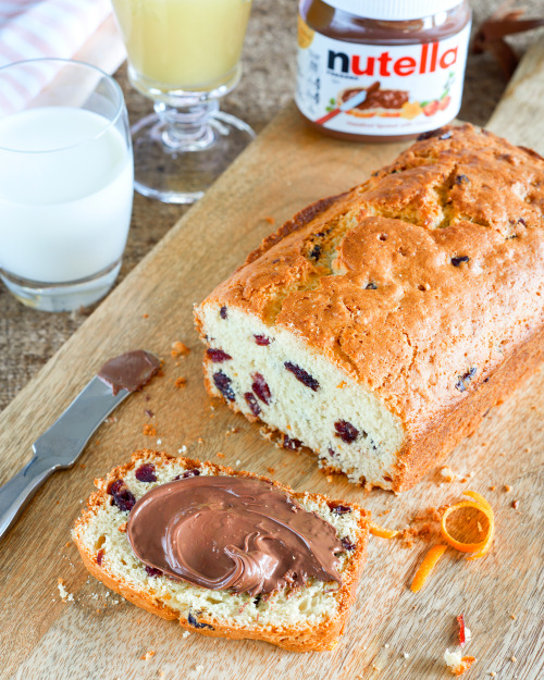 Add a little zest to your breakfast with this orange cranberry loaf with Nutella®.  