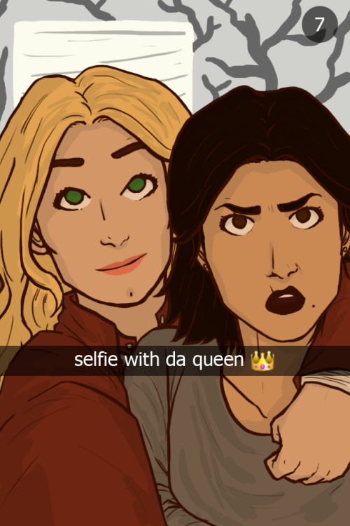 olivetreehouse:  Swan Queen Snapchat Story I have no explanation