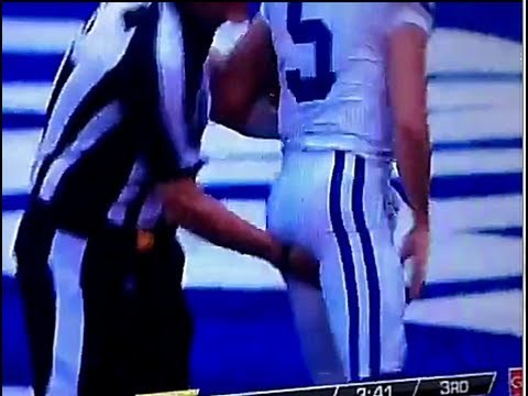 jarheadjay:  notashamedtobemen:  The butt slap. Because you appreciate your teammate.