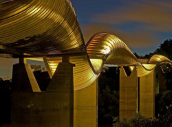 sixpenceee:  The Henderson Waves is pedestrian