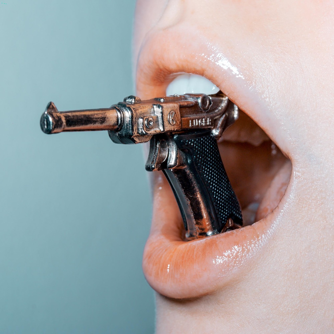 crossconnectmag:  Marius Sperlich is a Berlin-based photographer, artist and designer.