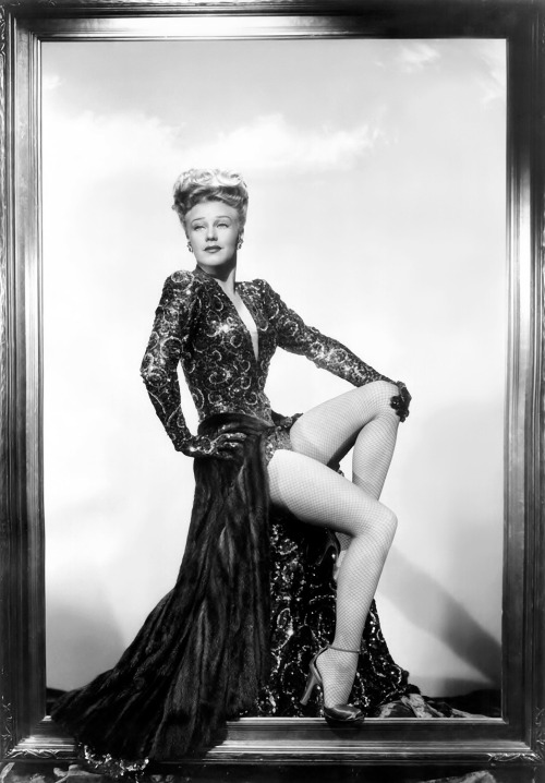 Ginger Rogers, publicity photo for Lady in the Dark (Mitchell Leisen, 1944). The film is about a suc