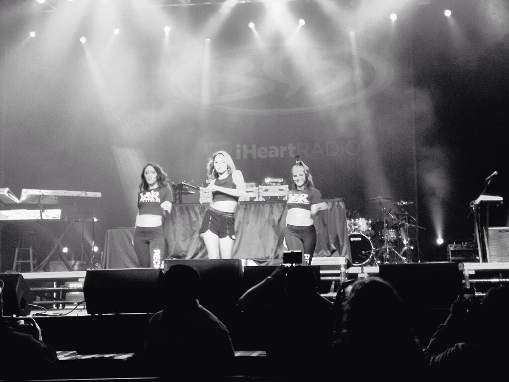 villegas-news:  Fan taken pictures Jasmine performing in Fresno