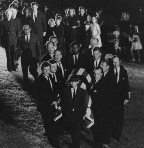 tedkennedyswife:1968, Joan at RFK’s funeral. “Joan found the mere contemplation of 