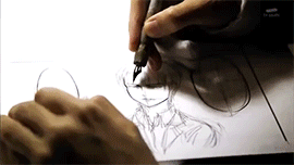  Isayama Hajime inking his chapter 52 manuscript + the finished page (Via MangaStream)