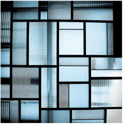 Shari-Vari:fluted Glass Panels Designed By Robert Mallet Stevens