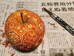 foodffs:  Unbelievable Food Carvings By Japanese