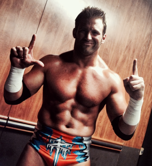 majesticmaddox:  @wwe: Looks like @zryder85 is ready for some action next on #RAW! But against who? #WWE #WWWYKI #LI 