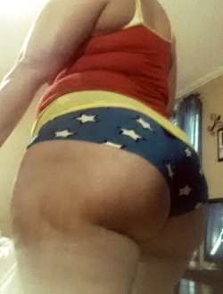 Harleyquinnsmissconduct:got A Request For A Full Size Version Of My Wonder Woman