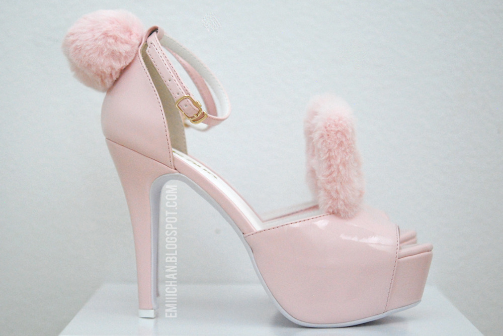 emiii-chan:One Spo rabbit sandals ✧→ more photos, coordinates and details