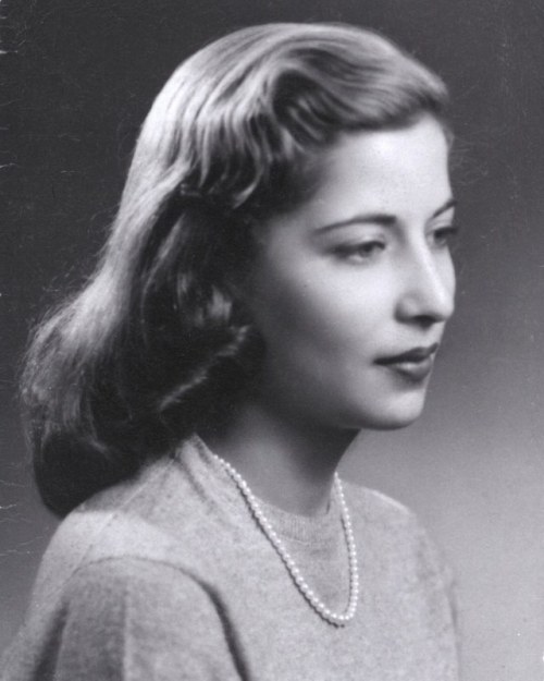 whos-this-lisa-person: retropopcult: newyorker: Ruth Bader Ginsburg Through the Years A groundbreaki