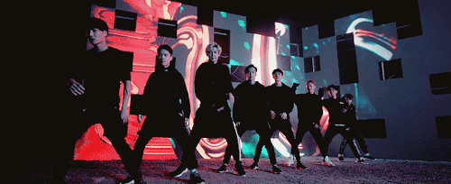 lawlliets:electric kiss + choreo