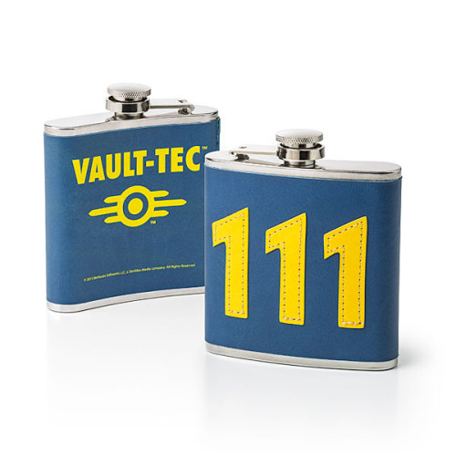 zacklover24:vaultt-tec:Fallout Merch on Think GeekFallout Vault 111 Jumpsuit Vault-Tec 111 Backpack 