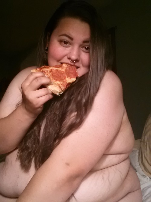 obesegoddess:  I ♥ pizza adult photos