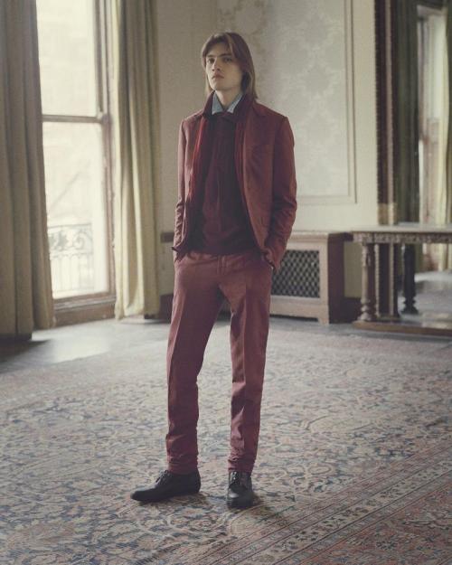 dress-like-wes:  Marcel Castenmiller for Rodeo Magazine  Looking beautiful again, luv