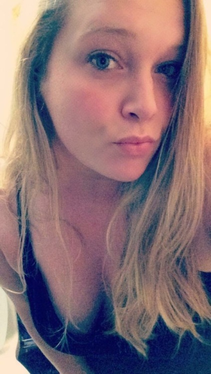 courtneyschilling:  Hey all this is Courntey the slut and she wants her photos EVERY. The more her pics get shared the more you guys get so lets help her get around! Her kik is Courtney_s1999 so message her as she loves the abuse!