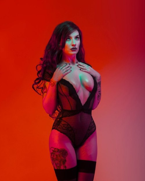 tattedbeautues:   Miss Steph Zombie    follow 4 more