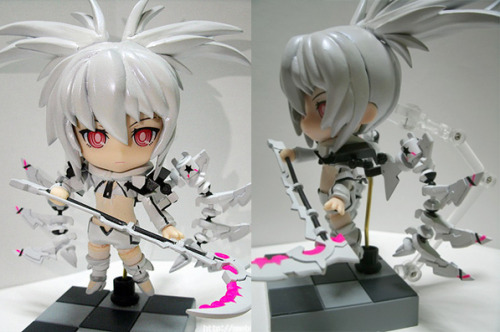 Other custom nendoroid I found :3