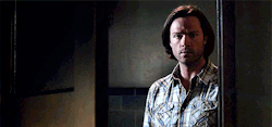thewinchestercave: It’s okay, Dean. Sam’s not gonna let anything happen to you.
