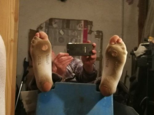 Your Mates Were Laughing Their Heads Off. Your Mate Noah Showing You Off On His Feet. He Used His New