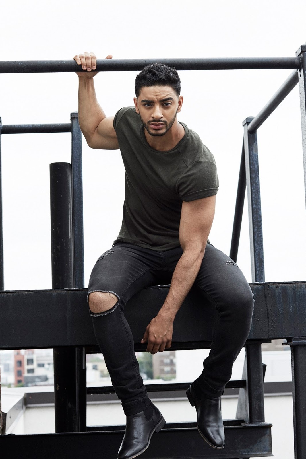 sugar-spice-and-everything-gay:    Laith Ashle   