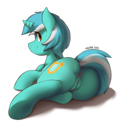 marble-soda:  Remember when I used to draw ponies?  x: