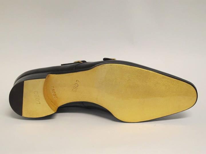 saintcrispinsblessing:  John Lobb Paris bespoke. 18k Gold sole. 