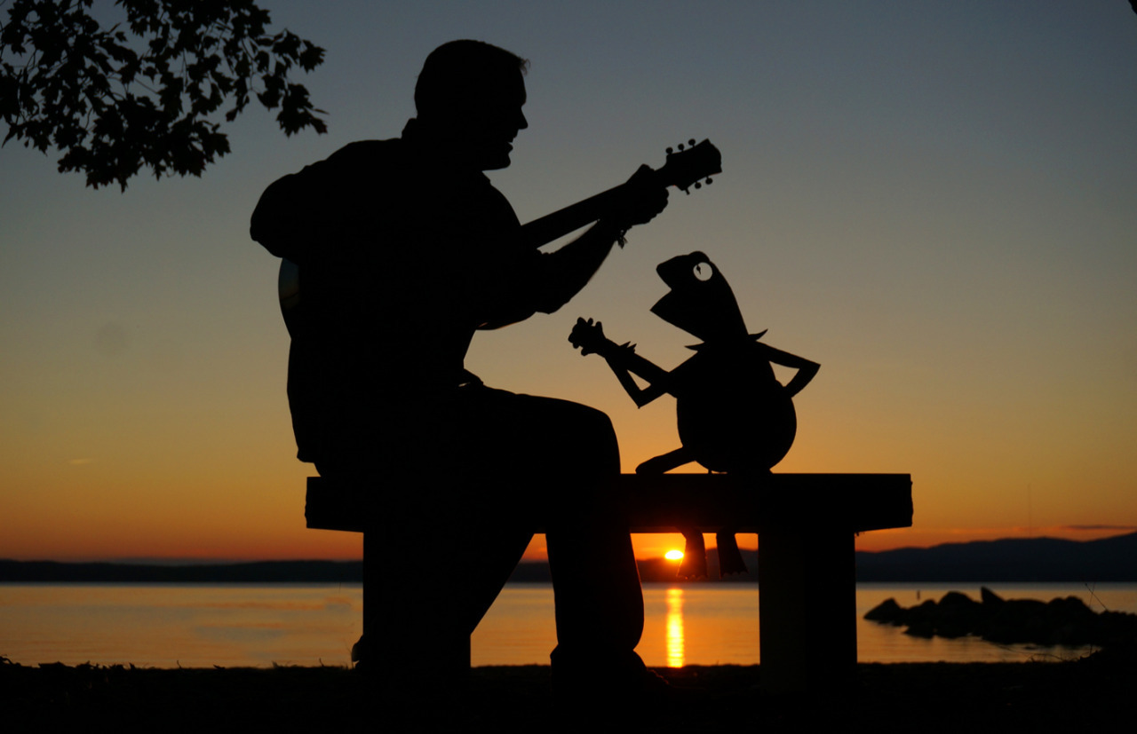 tastefullyoffensive:  Sunset Selfies by John Marshall  “This collection started