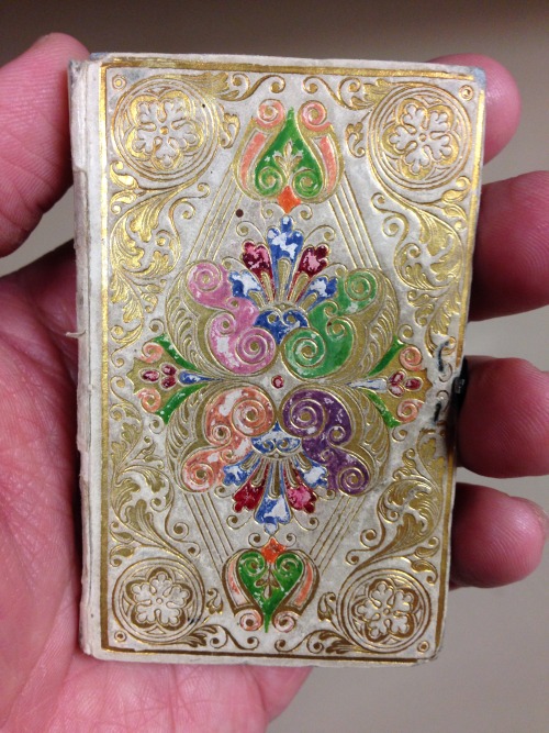 1840 almanac for a lady, in a decorated binding with a mirror inside the front cover.Schleicher, Fra