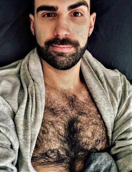 hairyobsessionss:https://hairyobsessionss.tumblr.com/Hairy Furry Men