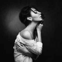 aussiair:  Veronica by Maksim Mashnenko