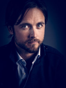 hotfamous-men:  Justin Chatwin