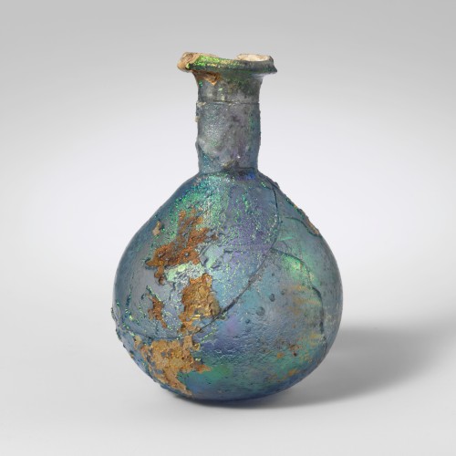 museumofclassicalantiquities: Roman, Glass perfume bottle, 1st century (source).