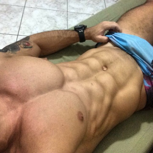 Brazilian dude, Diego Mineiro - HOT!!!KSU-Frat Guy: Over 68,000 followers and 47,000 posts.Follow me at: ksufraternitybrother.tumblr.com