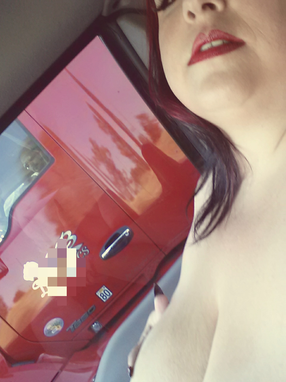 pixie-bitch75:  Just a few of the truckers that i played “flash em friday” with…