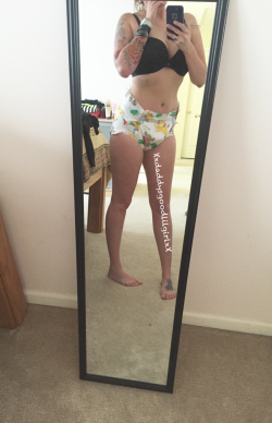 xxdaddysgoodlilgirlxx:  I need more Rearz! 🙊🐯🦁🐘