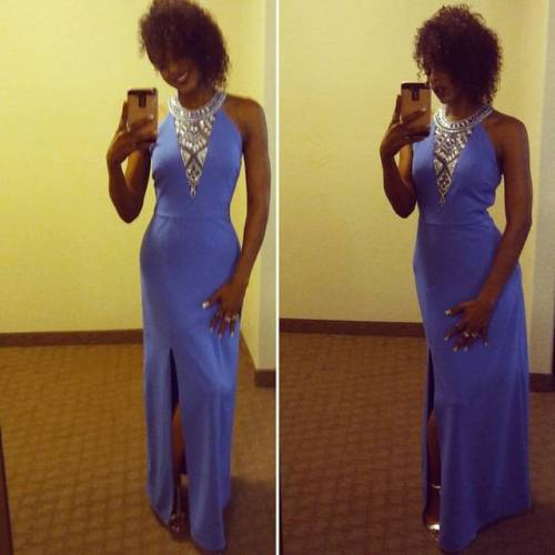 Some say she’s the Devil in the Blue Dress…. I jus say she’s Lé Bleú Flamé #tooho