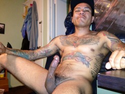 latindadnyc:  hotbrownpapi:  Selfie !  Latindadnyc: Ayyyy hermanoooo! Uffffff!